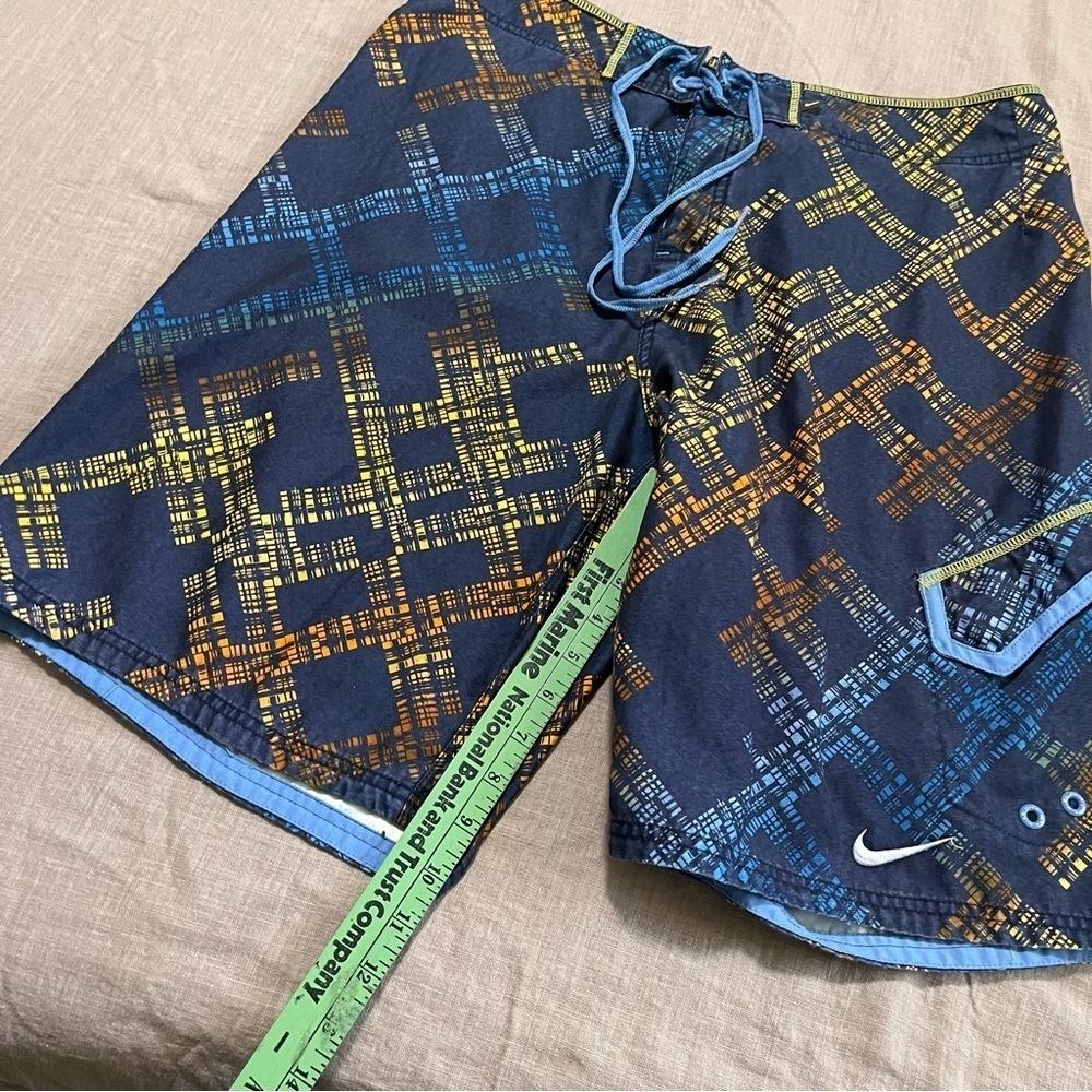 Nike Swim Board Shorts Trunks Bathing Suit Mens Size 34 tie front pocket - Picture 6 of 8